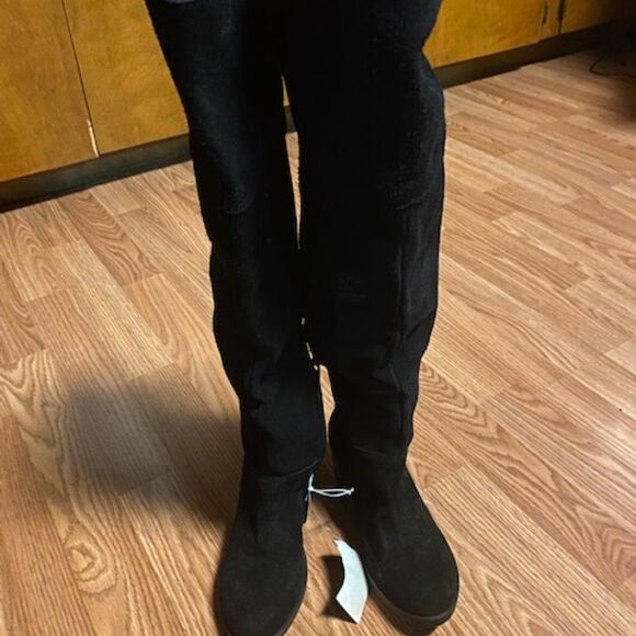 Steve Madden Knee high Black suede boots, size 5 1/2 - Picture 1 of 4